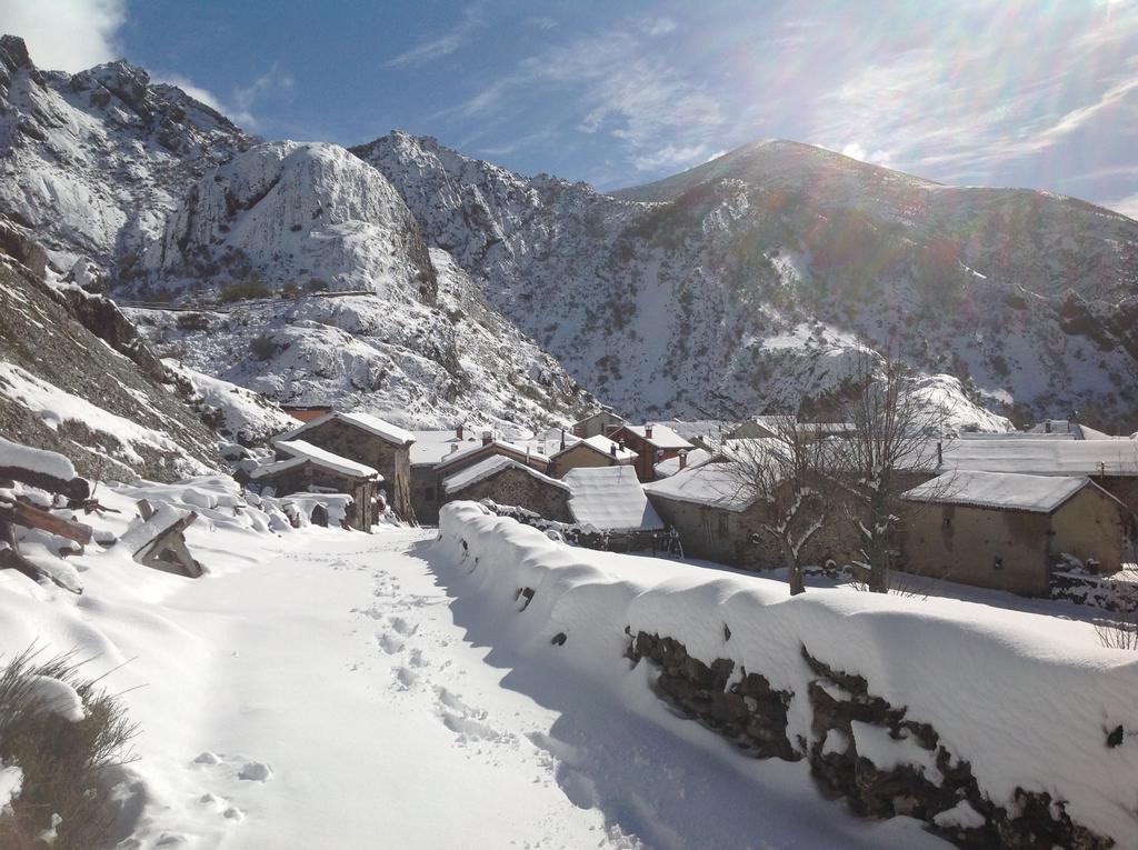 Portilla de la Reina El Invernal De Picos מראה חיצוני תמונה