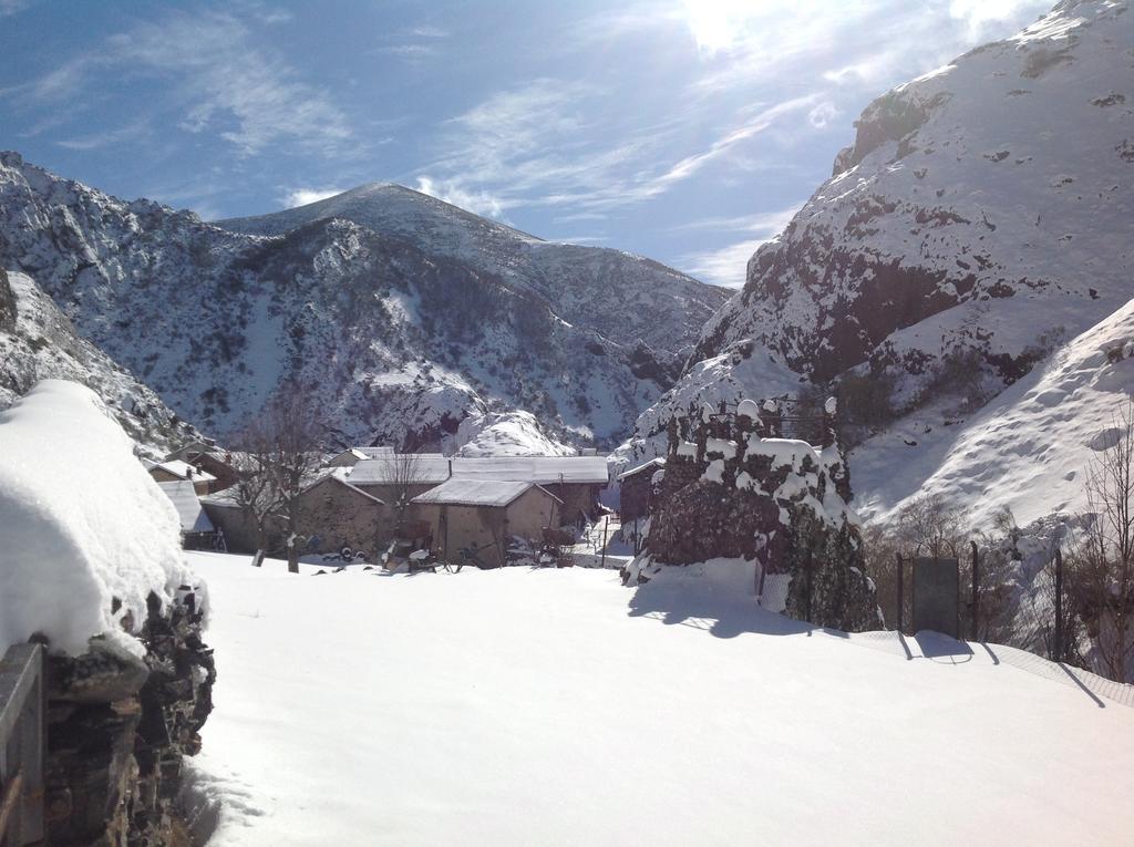 Portilla de la Reina El Invernal De Picos מראה חיצוני תמונה